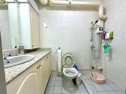 Blk 723 Tampines Starlight (Tampines), HDB 5 Rooms #535834271